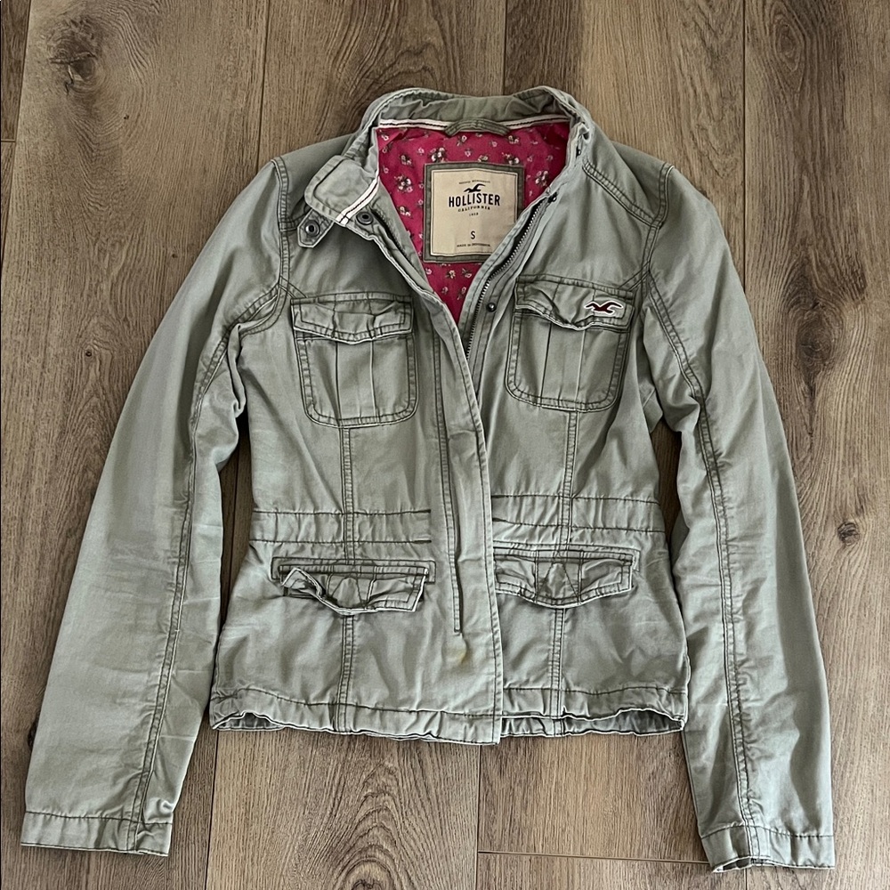 Hollister jacket- (olive/light green color) size S